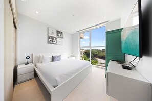 2 bedrooms, iron/ironing board, free WiFi, bed sheets - Modern Ocean-Inspired Condo | Aracari 16 by Bocobay (Noord)