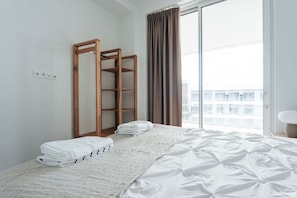 3 Schlafzimmer, kostenloses WLAN, Bettwäsche