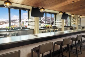 Bar (on property) - Sheraton Steamboat Villas - Ski-In Ski-Out Resort Property - Sleeps 4 (Steamboat Springs)
