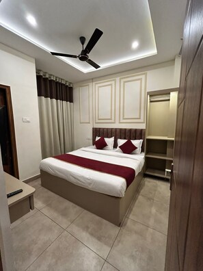 Room - The Commune ISKCON (Varanasi)