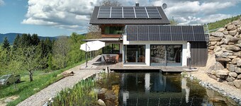 Casa vacanze 'Am Teich' con vista sulle montagne, terrazza privata e Wi-Fi