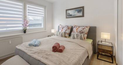 Ferienwohnung 'San Marino 3' mit Seeblick, Balkon und Wi-Fi