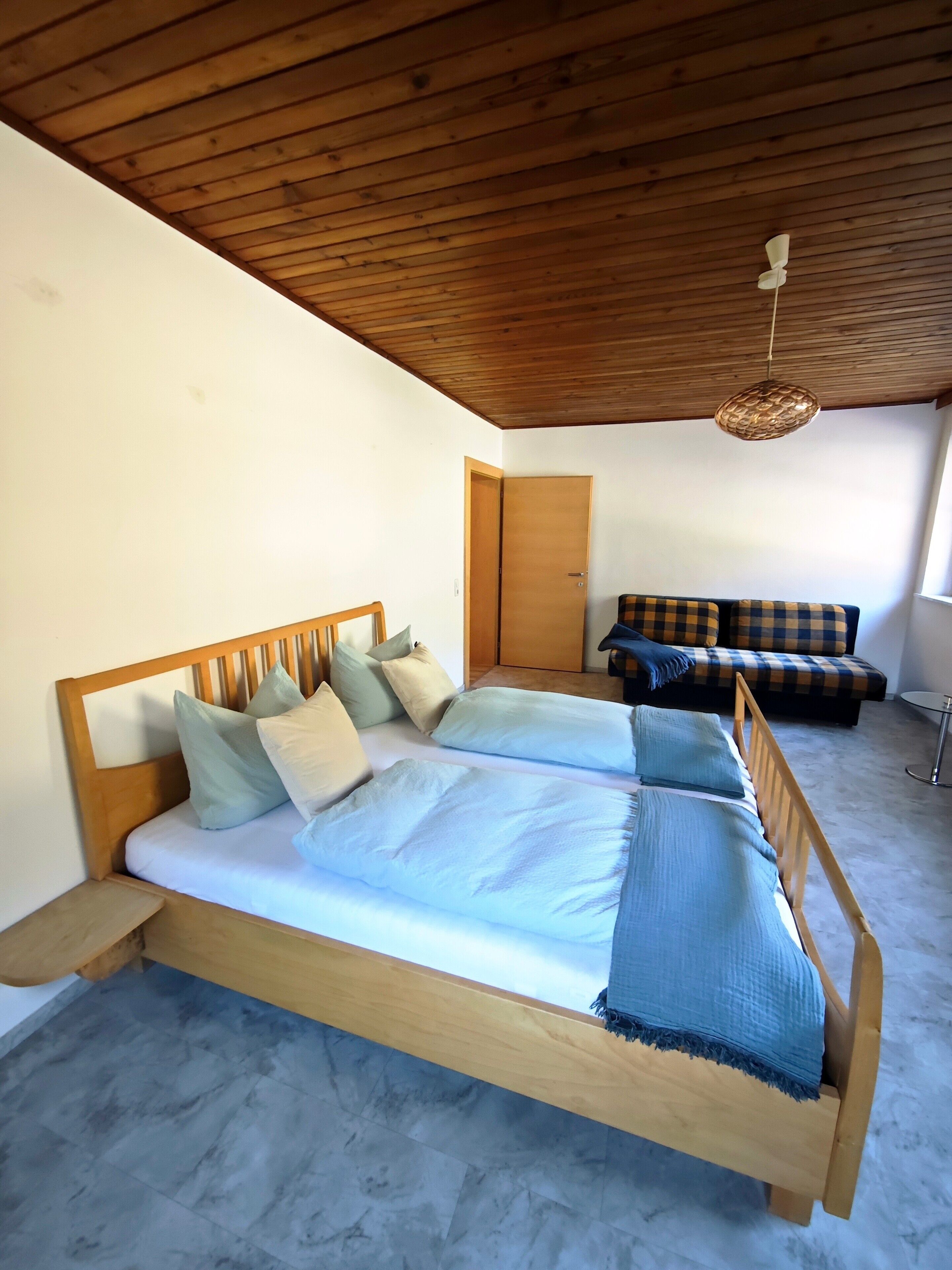 2 bedrooms, free WiFi, bed sheets