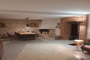 Interior - Croatian Family Pool House near Sea (Vabriga)