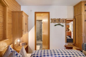 1 chambre, Wi-Fi gratuit, draps fournis