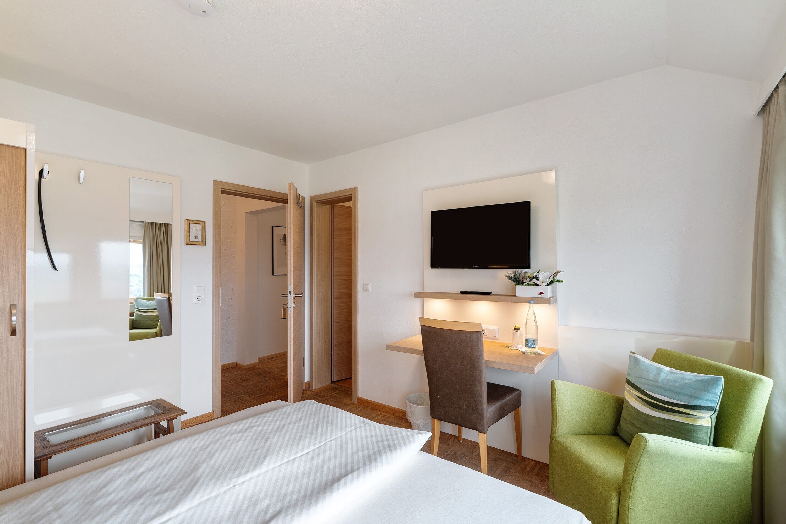 1 bedroom, free WiFi, bed sheets