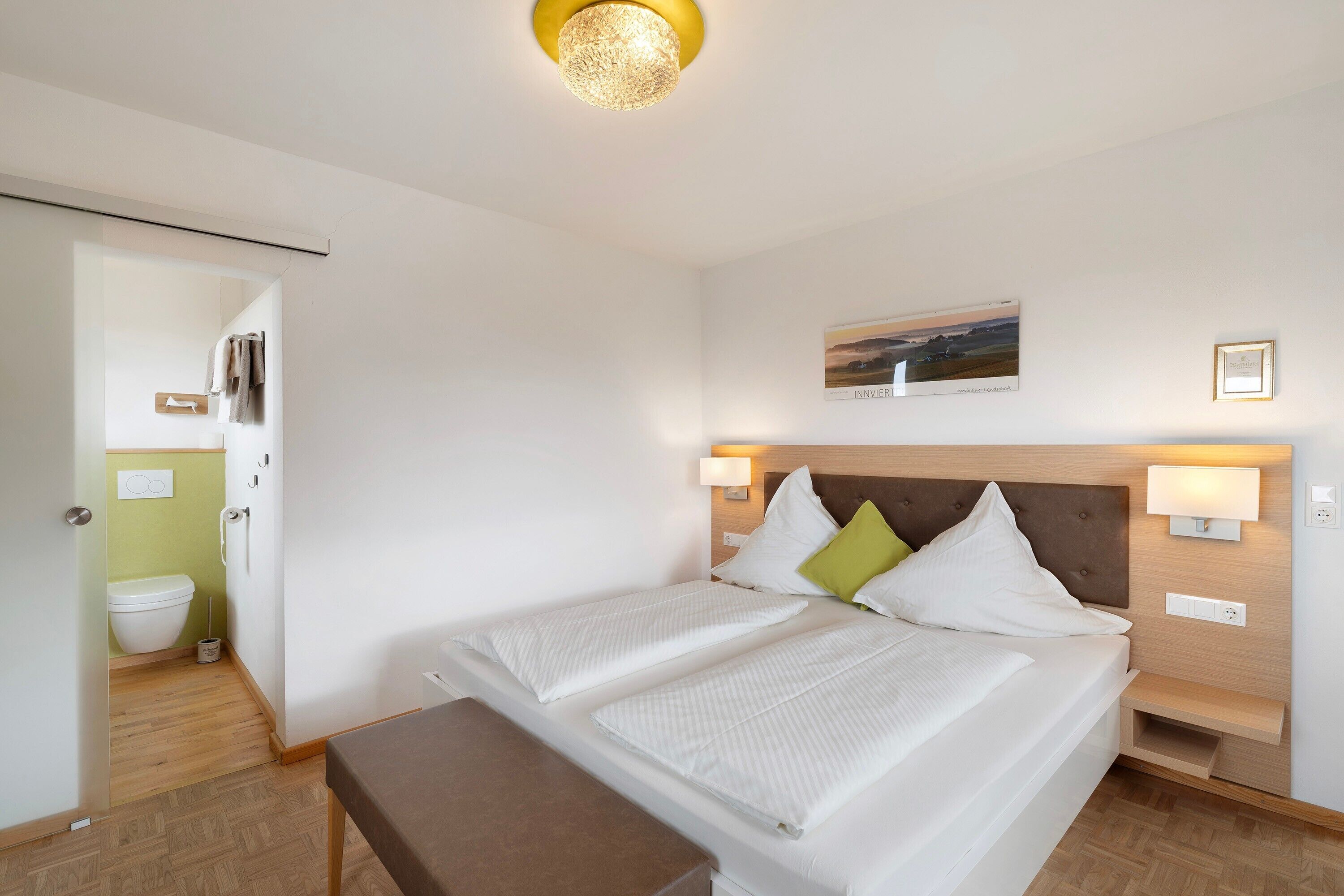 1 bedroom, free WiFi, bed sheets