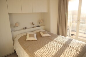 Comfort Apartment, 2 Bedrooms | 7 bedrooms, individually furnished, iron/ironing board - Apartment in Nieuwpoort With sea View (Nieuwpoort)