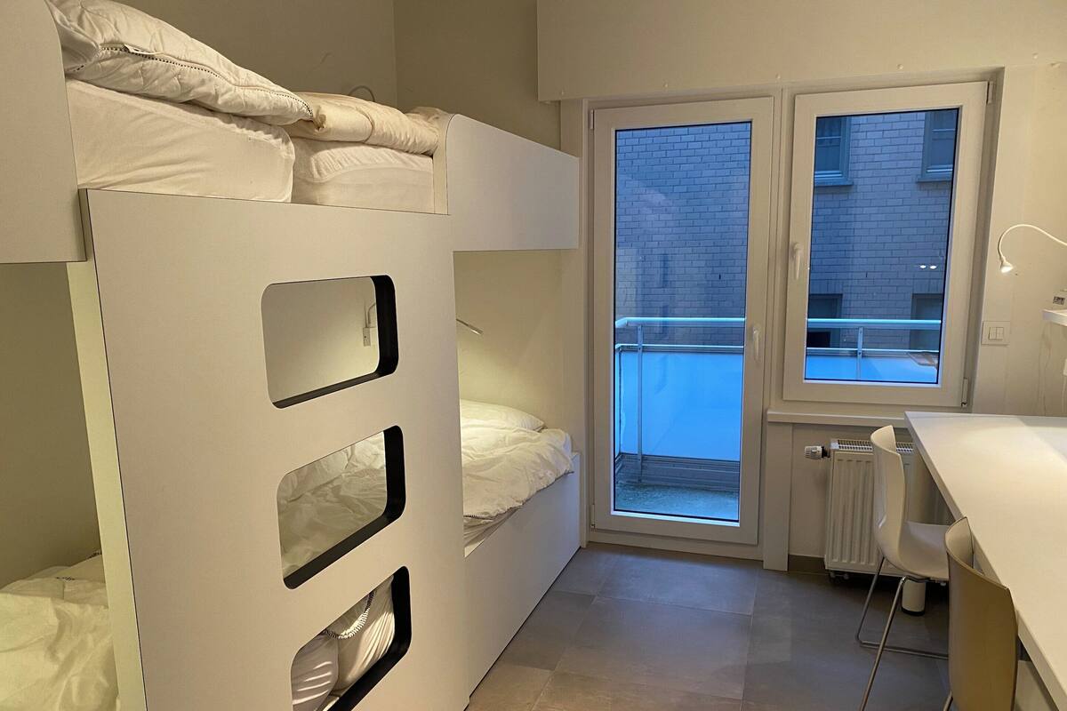 Classic Apartment, 3 Bedrooms | 8 bedrooms