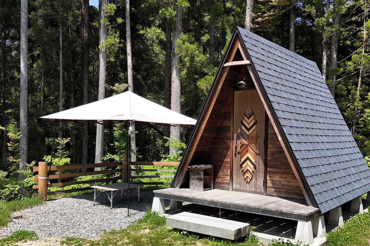 A-Frame (T-3) | Free WiFi, bed sheets