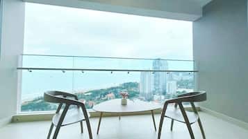Superior-Apartment, 3 Schlafzimmer, Balkon, Meerblick | Balkon