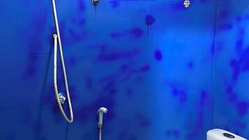 Chambre Simple Standard | Salle de bain
