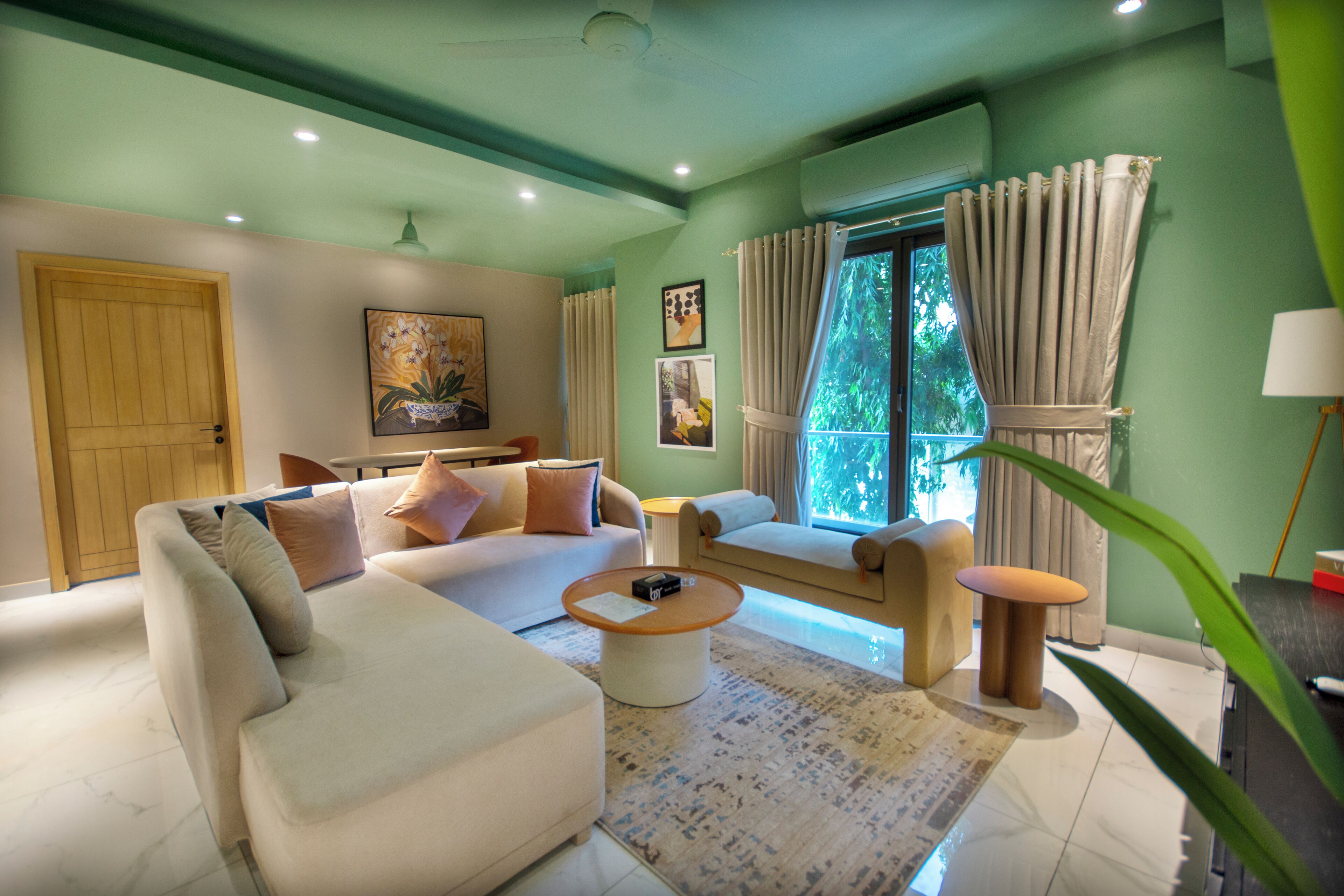 Premium Apartment | Living area | Smart TV, printers