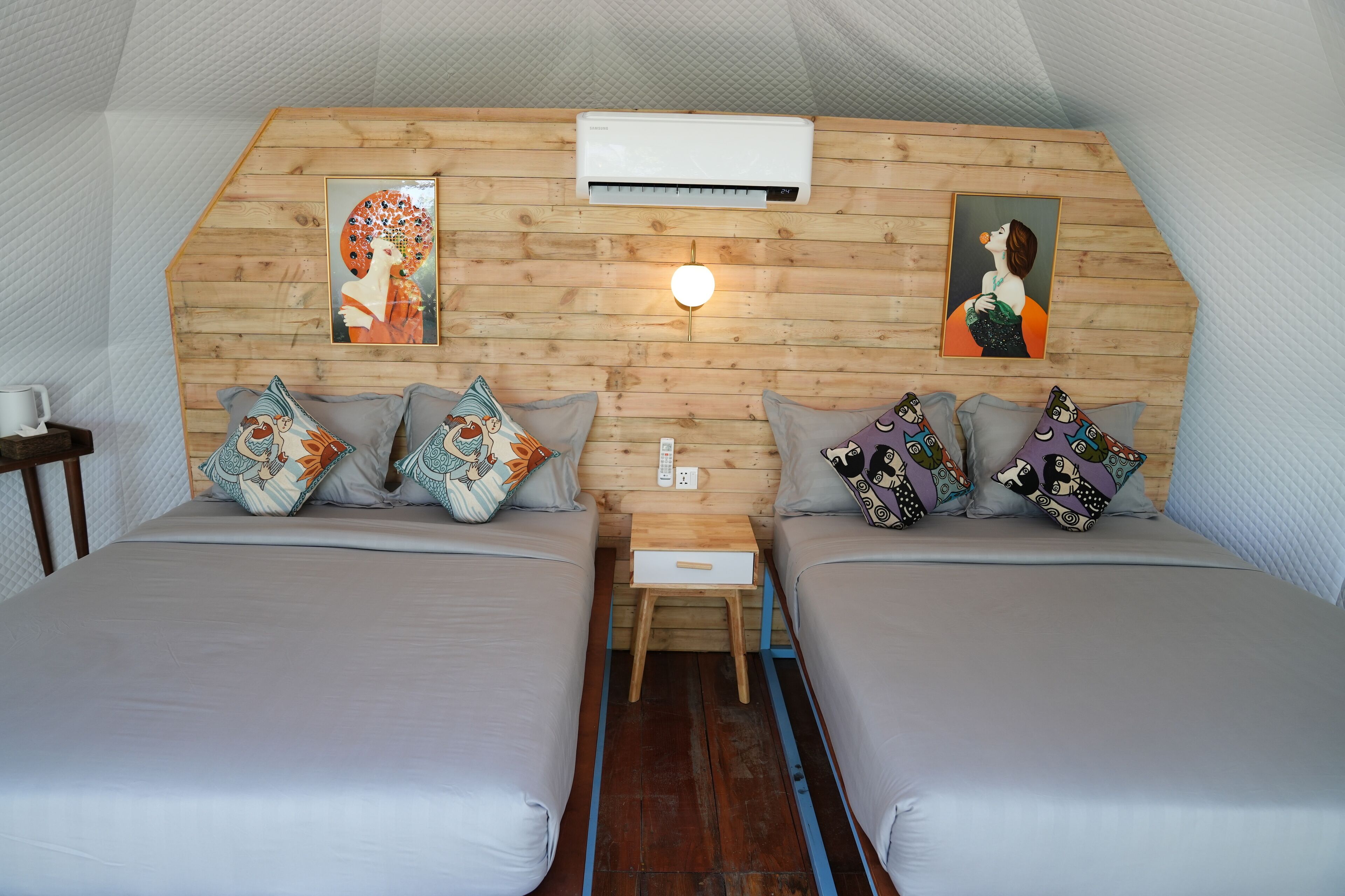 Junior Family Suite Sea View | Minibar, desk, iron/ironing board, free WiFi