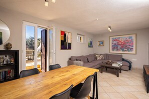 Interior - Casa Malinas (Stanici)