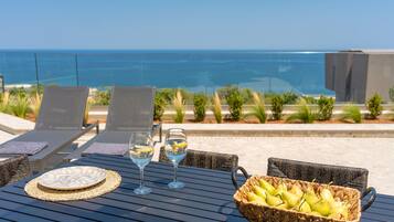 Villa | 12 chambres, système d’insonorisation