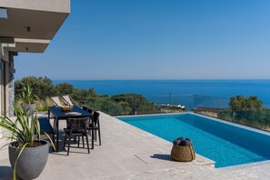 Villa | 12 slaapkamers, geluiddichte muren