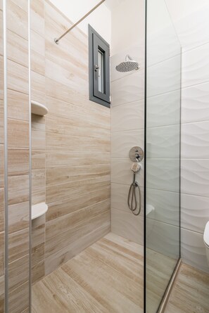 Villa | 2 Schlafzimmer, schallisolierte Zimmer