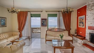 Villa | 4 bedrooms, soundproofing