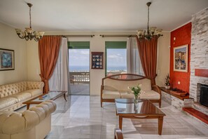 4 bedrooms