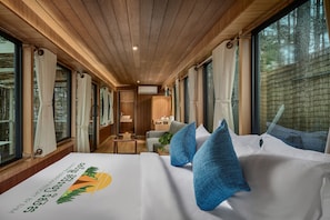 Mobile Luxury-Unterkunft, Bergblick