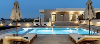 Elysian Villa 2 - With Private Pool