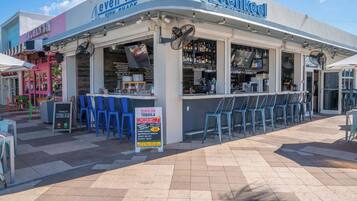 Bar (på overnatningsstedet)