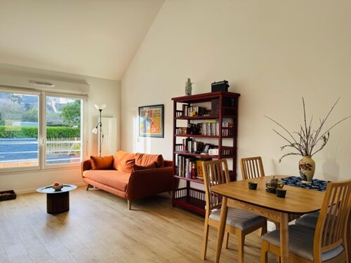 Appartement neuf avec terrasse et parking à Groix