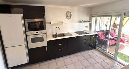 Cozy house for 8 people with garden, Port-la-Nouvelle