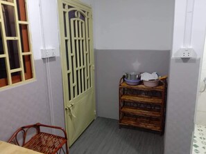 Dining - Lavendrata I (Phnom Penh)