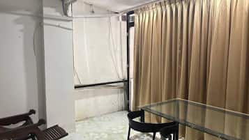 Basic Room | Ruang tamu