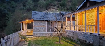 Jibhi Village