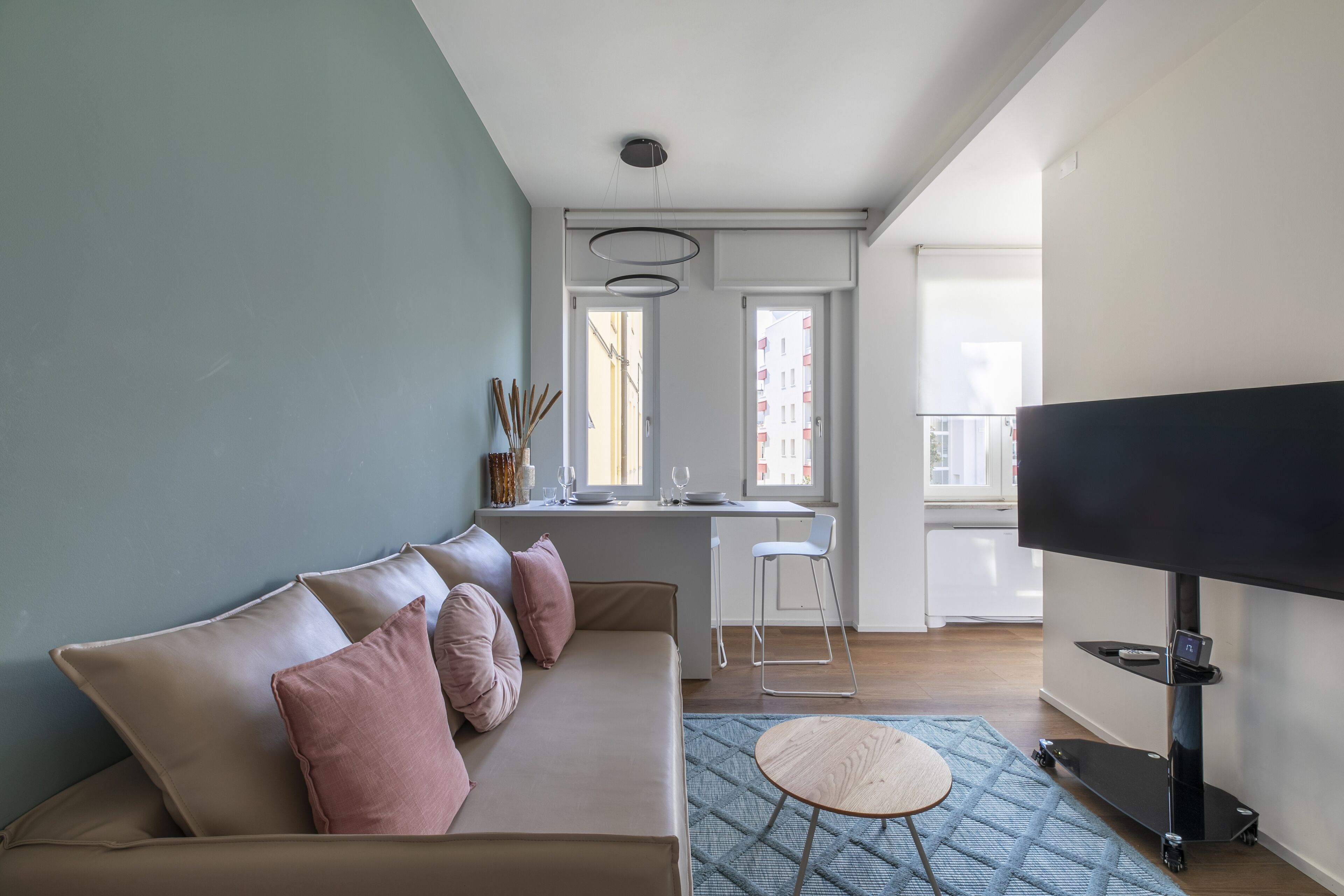 Apartment 3 | Wohnbereich | Flachbildfernseher