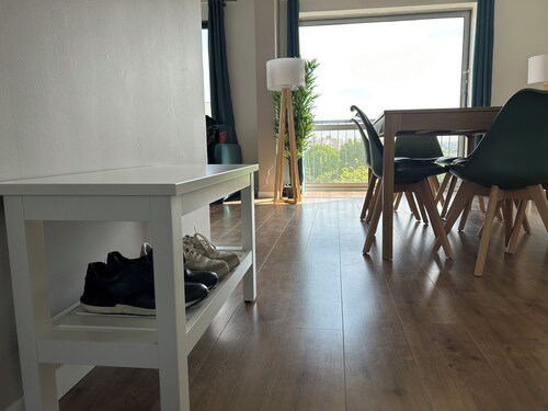 82 m2 /Modern/Free parking/Metro 14 10min + RER B 7 minutes away