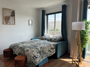 3 chambres, fer et planche Ă repasser, Wi-Fi, draps fournis