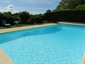 Pool - 5 minutes from Sarlat, studio with swimming pool (Marcillac-Saint-Quentin)