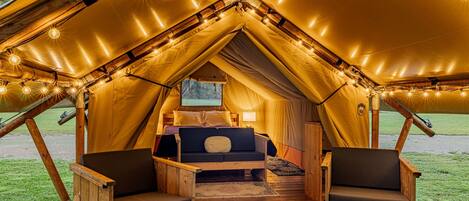 المنطقة المحيطة بالمنشأة