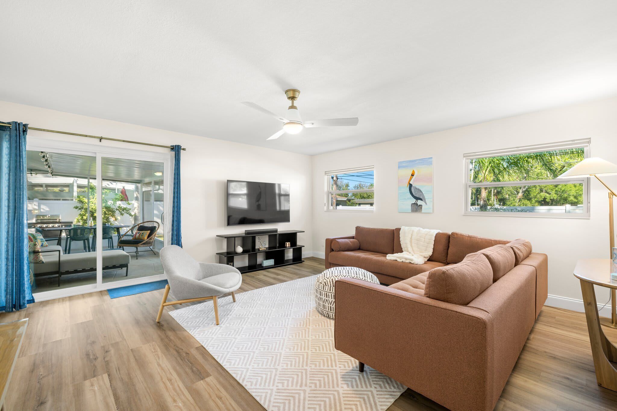 Tél évision, espaces bureaux