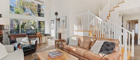 TV, fireplace, offices