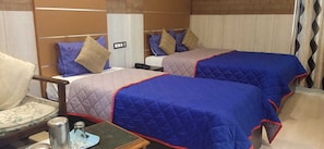 Laptop workspace, free WiFi - Hotel Nala Residency (Tiruvannamalai)