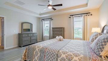 4 bedrooms, iron/ironing board, free WiFi, bed sheets