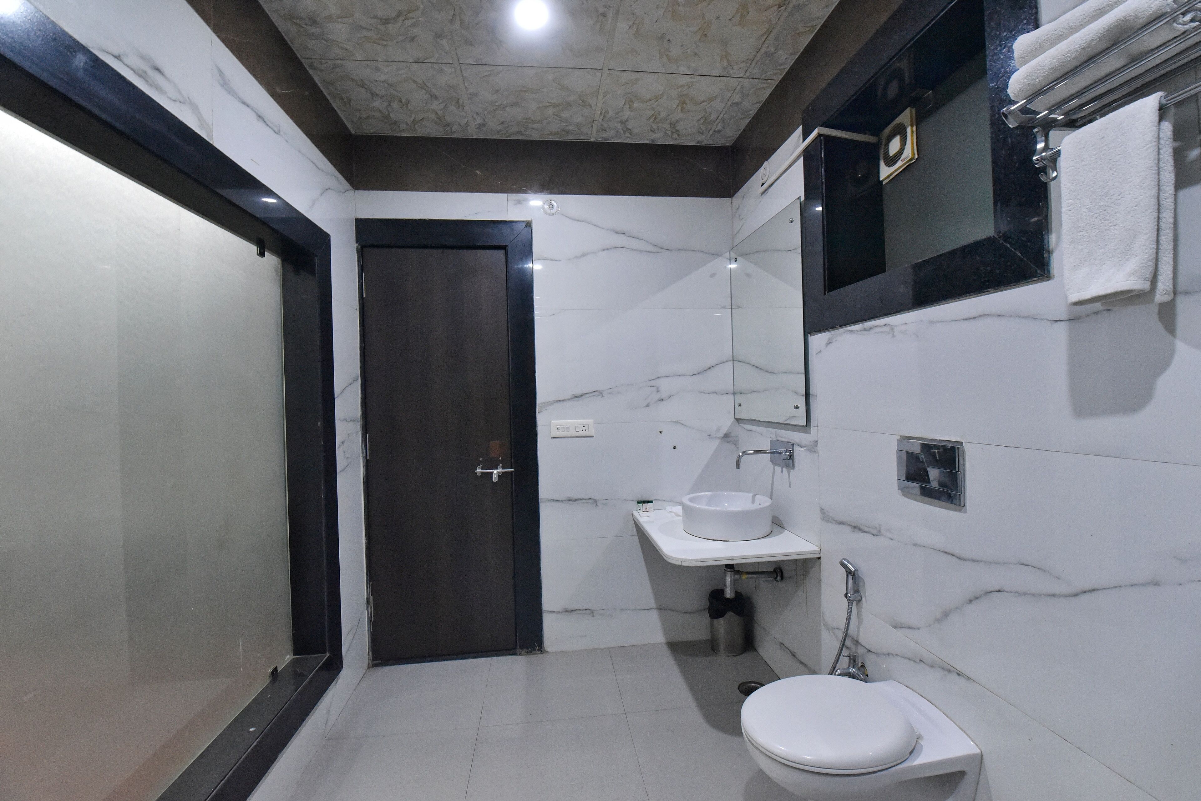 Shower, free toiletries, towels, soap