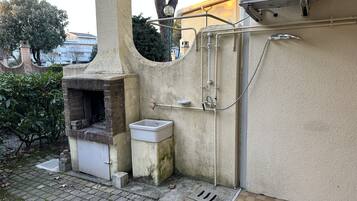 House, Smoking | 2 bedrooms