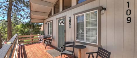 Signature Cabin, 2 Bedrooms, Hot Tub, Mountain View | Terrace/patio