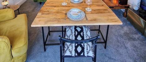 Téléviseur, bureau