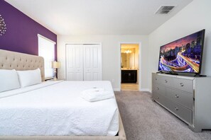 Fer et planche Ă repasser, lit parapluie, Wi-Fi gratuit, draps fournis