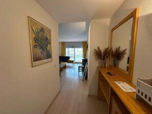 Interior - Nice flat with communal pool Av 71 (ROSES)