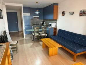 Interior - Nice flat with communal pool Av 71 (ROSES)