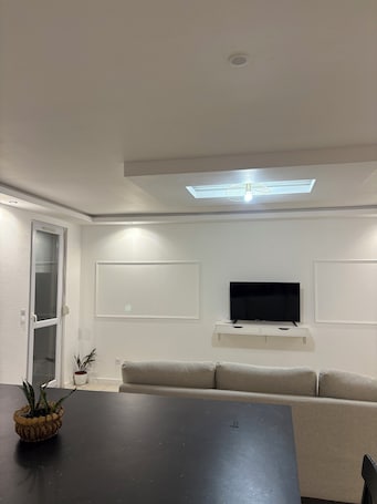 Interior. Villa des Compagnons