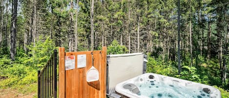 Bain à remous extérieur